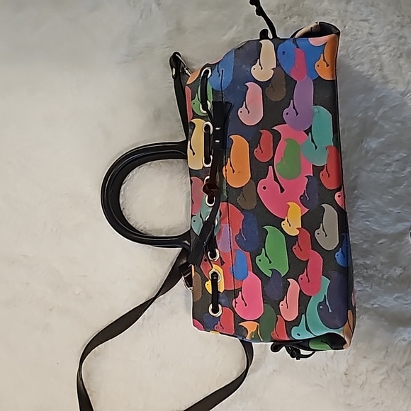 Dooney&Bourke purse - Picture 1 of 3